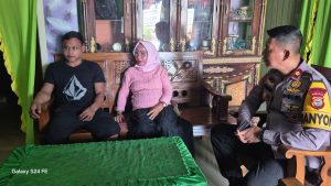 Tidak Terima Menantang dan Mengatai Institusi TNI-Polri, Personil Brimob Yon D Pelopor Pukuli Seorang Pemuda