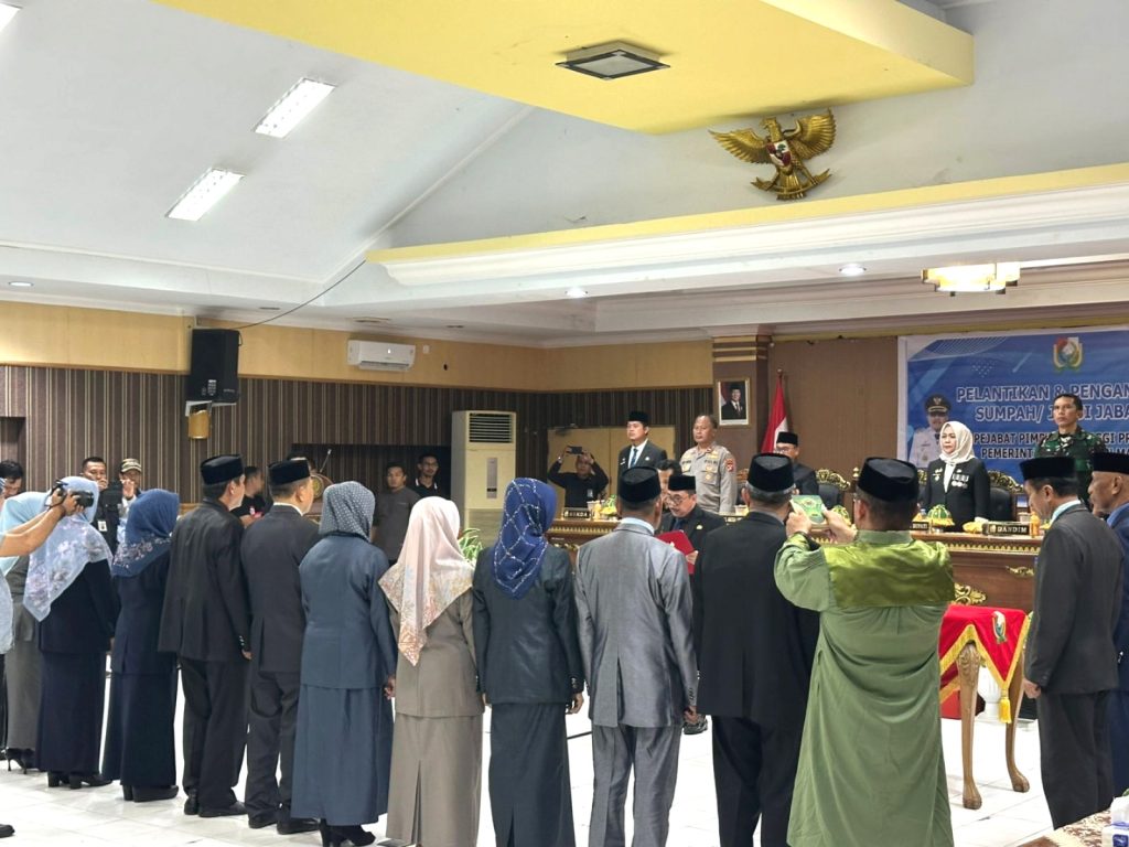 Wakapolres Majene Hadiri Pelantikan Pejabat Pimpinan Tinggi Pratama Pemkab Majene