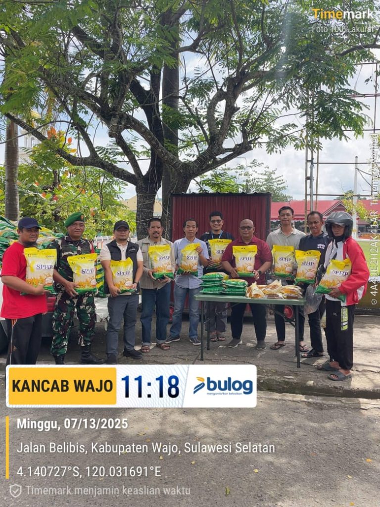 Perum Bulog Cabang Wajo Luncurkan Program Pendistribusian Beras SPHP dengan Harga Terjangkau untuk Stabilkan Harga Pangan di Tengah Fluktuasi