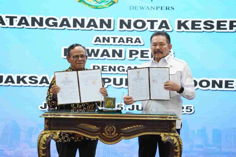 Kejaksaan RI dan Dewan Pers Tandatangani Nota Kesepahaman Terkait Penegakan Hukum dan Kemerdekaan Pers