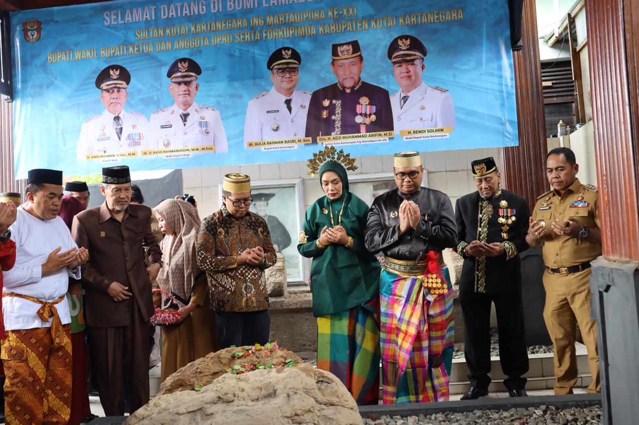 Merajut Sejarah Bersama Bupati Wajo dan Bupati Kutai Kartanegara