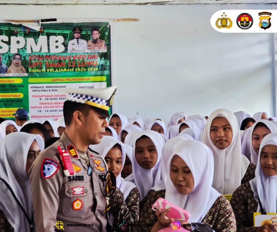 Hari ke-4 Operasi Patuh Pallawa 2025, Satlantas Polres Luwu Edukasi Pelajar Lewat “Police Goes to School” di SMAN 12 Luwu