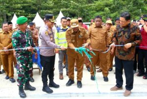 PT Masmindo Dwi Area Serahkan Jembatan Kadundung danTo’Baru kepada Pemkab Luwu Wujud Nyata Sinergi Pembangunan antara Dunia Usaha dan Pemerintah Daerah