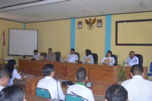 Bupati Mamasa membuka kegiatan Lokarkarya Program Penanganan dan Pencegahan Stunting dan Kemiskinan Ekstrem (PASTIPADU)