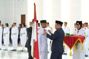 Gubernur Sulbar Mengukuhkan 69 Pasukan Paskibraka Tingkat Provinsi Sulbar