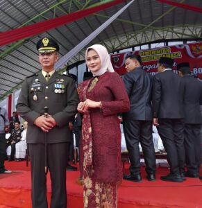 Dandim 1428/Mamasa Menghadiri Upacara Pengibaran Bendera Merah Putih HUT ke-80 Kemerdekaan RI