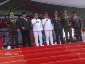 Bupati Mamasa Mengikuti Upacara Memperingati Hari Ulang Tahun ke-80 Kemerdekaan Republik Indonesia berlangsung Dengan Penuh Khidmat