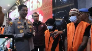 Pasangan Kekasih Jadi Kurir Sabu, Terungkap dalam Kasus Narkoba 13,3 Kg di Makassar