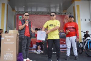 Wabup Luwu Lepas Peserta Wija To Luwu Run 2025
