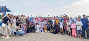 Lestarikan Nilai Budaya: Silaturrahim Wija Lamassakkirang dan Wija Lapalurui di Pantai Biru Makassar