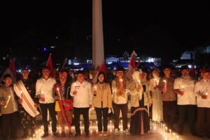 Penyalaan Seribu Lilin Komitmen Masyarakat Dan Pemerintah Kab Mamasa Menjaga Kedamaian Indonesia