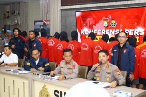 Polda Sulsel Gelar Press Release Kasus Pembakaran Kantor DPRD Sulsel dan Kota Makassar, Tetapkan 29 Tersangka