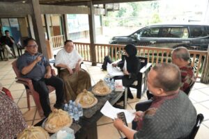 Wagub Sulbar Gelar Pertemuan dengan Pengurus Yayasan Korban 40 Ribu Jiwa