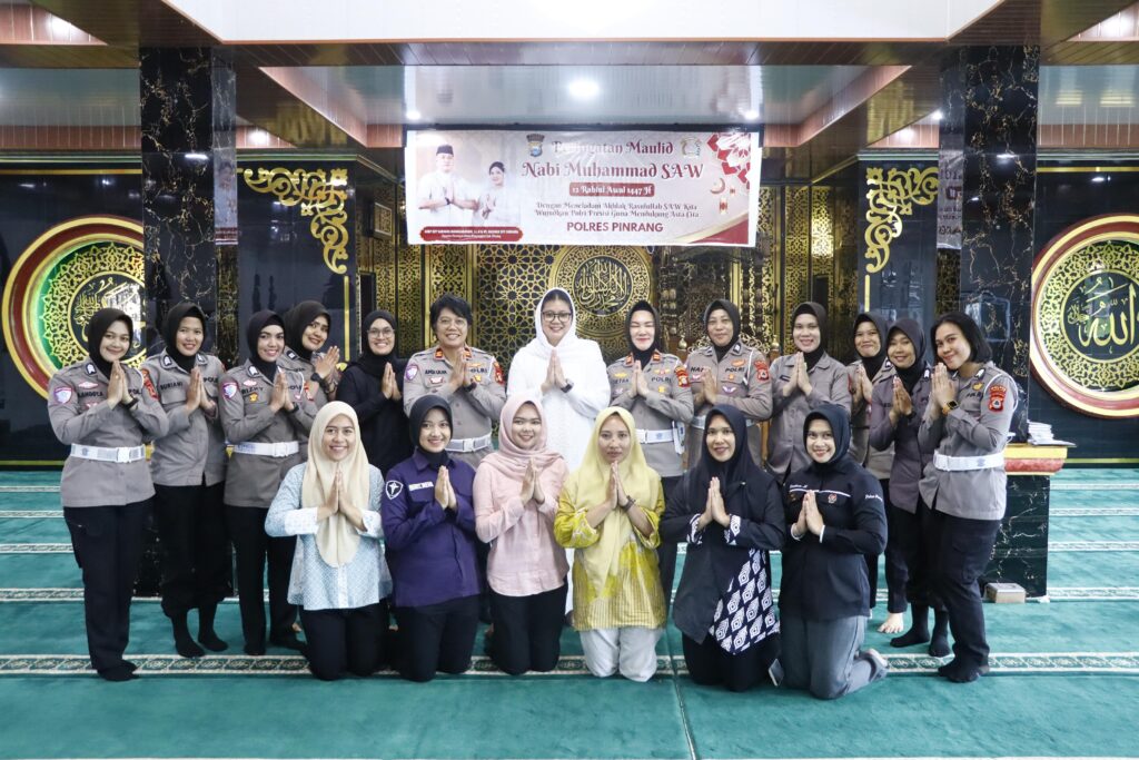 Polres Pinrang Gelar Maulid Nabi Muhammad SAW di Masjid Nurul Khair