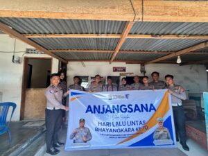 Sentuhan Kepedulian HUT Lalu Lintas: Ditlantas Polda Sulbar Berbagi Kebahagiaan dengan Purnawirawan