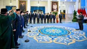 Presiden Prabowo Lantik Dua Menteri dan Tiga Wakil Menteri Kabinet Merah Putih