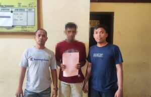 Rumah Pelaku Pembunuhan Karyawan PNM Mekar Dirusak Massa, Polisi Sigap Amankan TKP