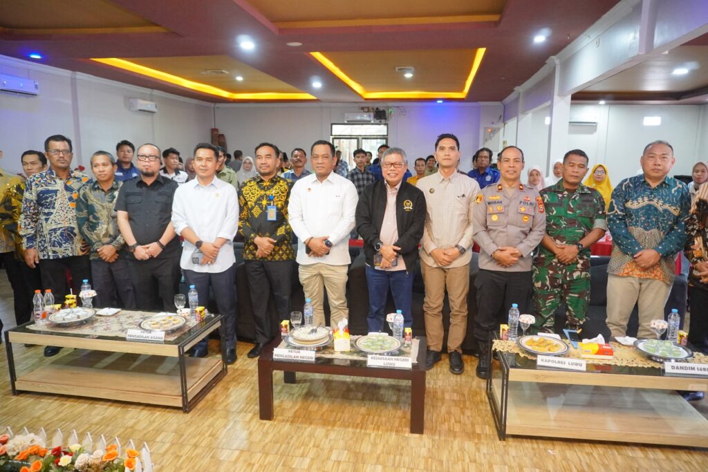 Bupati Luwu dan Anggota DPR RI Hadiri Evaluasi Pengawasan Pemilu oleh Bawaslu