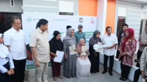 Negara Hadir, Empat Rumah Subsidi Diserahkan untuk Keluarga Korban Demonstrasi Makassar