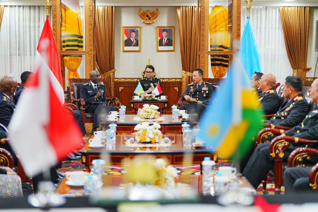 Kapolri dan IGP Rwanda Teken MoU, Perkuat Kerja Sama Berantas Kejahatan Lintas Negara