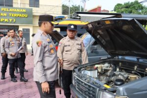 Tingkatkan Kesiapan Operasional, Kapolres Tanjungbalai Periksa Kelayakan Kendaraan Dinas