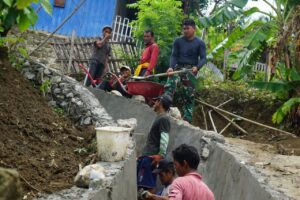 Pembuatan Drainase TMMD ke-126 Kodim 1401/Majene Hampir Rampung