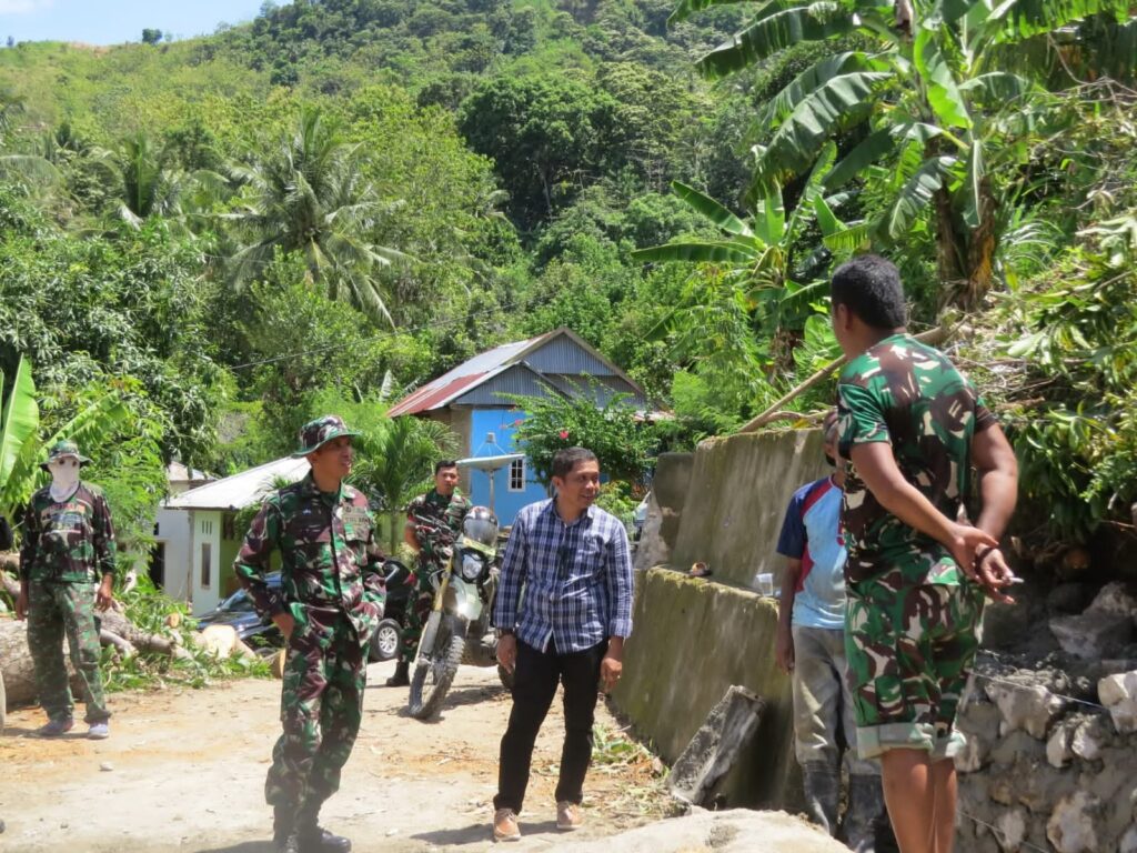 Dansatgas TMMD Ke-126 Kodim 1401/Majene Tinjau Progres Pembangunan di Desa Balombong