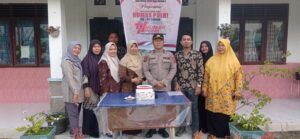 Humas Polres Tanjungbalai Rayakan HUT ke-74 di SMK 5 Tanjungbalai