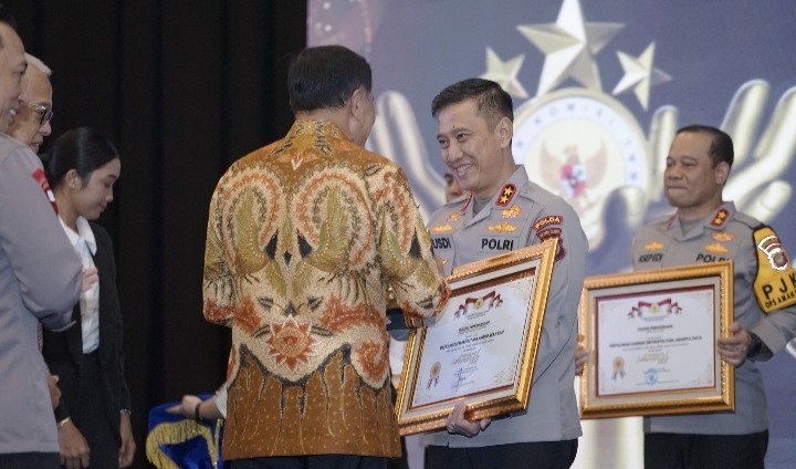 Tiga Tahun Berturut-Turut Raih Penghargaan Nasional, Kapolda Sulsel Irjen Pol. Rusdi Hartono Bukti Nyata Kepemimpinan Berintegritas
