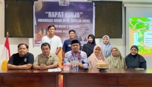 Kepala SMAN 2 Enrekang Buka Raker OSIS Periode 2025/2026