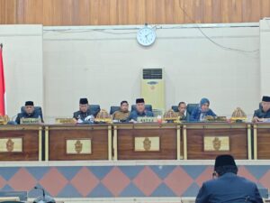 DPRD Wajo Gelar Paripurna Bahas Jawaban Pemerintah Daerah Soal Ranperda APBD 2026