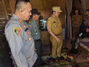 Polsek Teluk Nibung Jenguk Warga Sakit, Bukti Komitmen Melayani dan Membantu Masyarakat