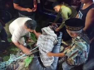 Personel Polres Polman Bersama Polsek Tinambung Datangi TKP Penemuan Mayat Perempuan di Pasar Tinambung