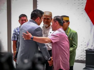 Usai dari Australia, Presiden Prabowo Langsung Pulihkan Harkat dan Martabat Guru Rasnal dan Abdul Muis