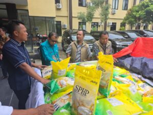 Lepas Puluhan Ton Beras, Ditkrimsus Polda Sulbar Bersama Dinas Terkait Stabilkan Harga Lewat Gerakan Pangan Murah