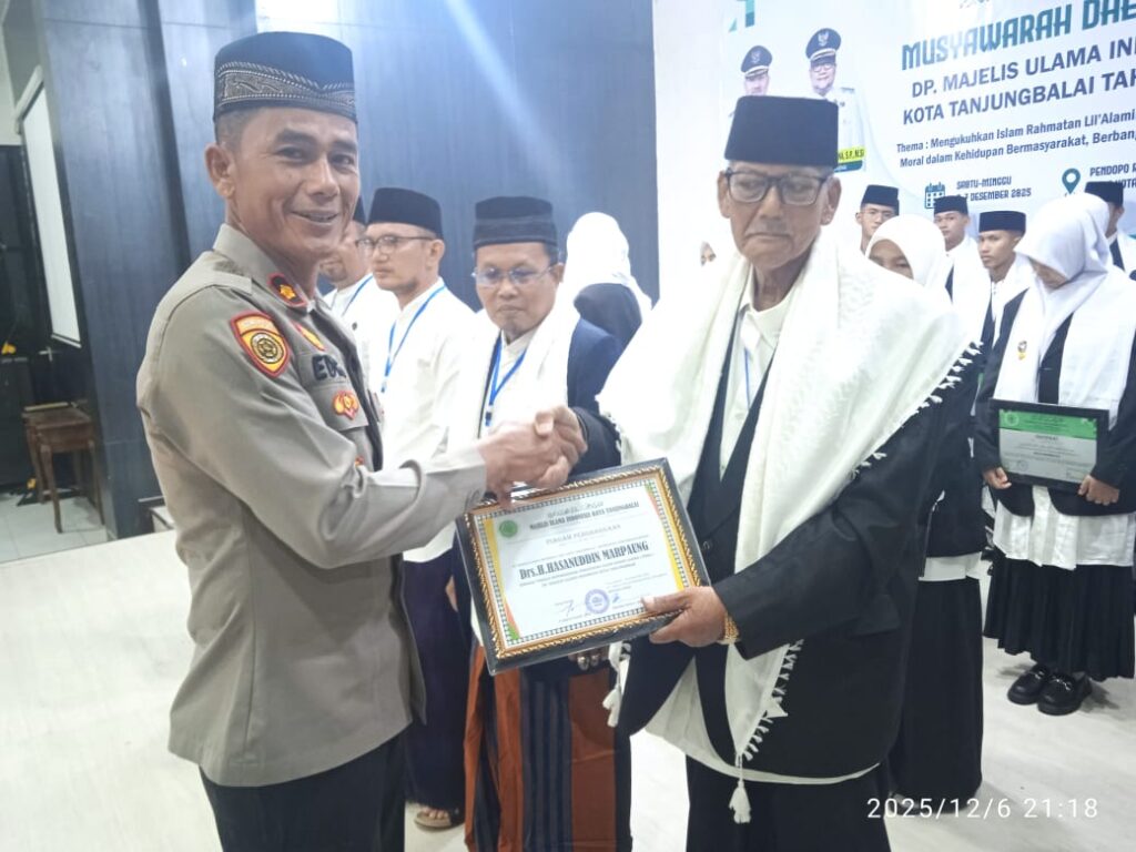 Perkuat Sinergi Umat, Polres Tanjungbalai Hadiri Pembukaan MUSDA MUI Ke VII