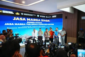 Arus Mudik Aman Terkendali: Kapolri Tinjau Langsung Pos Command Center