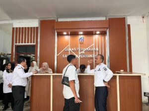 Wali Kota Tanjungbalai Sidak Kantor Dinas Perkim, Tegaskan Disiplin dan Tingkatkan Kinerja – Inovasi Program Kerja