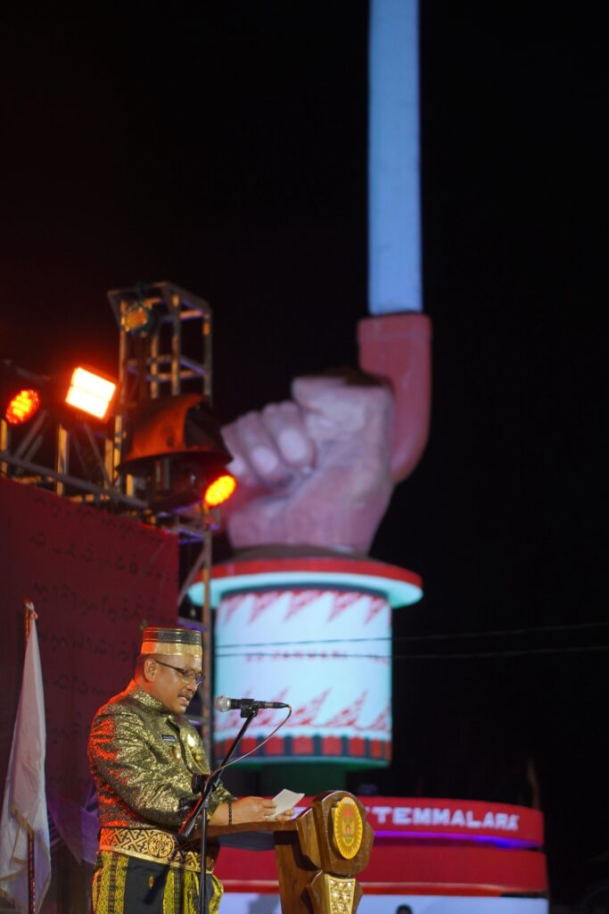 Bupati Luwu Sampaikan Nilai Sejarah dan Kebudayaan pada Malam Puncak HJL ke-758 dan HPRL ke-80