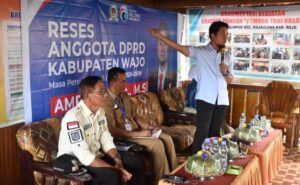 Warga Tellulimpoe Harapkan Peningkatan Jalan dan Irigasi saat Reses Amran