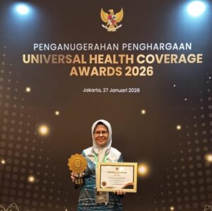 UHC Madya untuk Wajo, Sekda Terima Penghargaan Atas Komitmen Jaminan Kesehatan Nasional