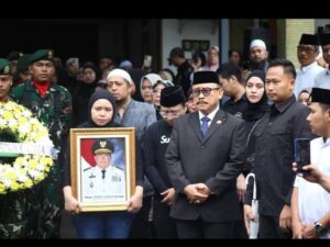 Selamat Jalan Salim S Mengga, Sosok Pemimpin, Orang Tua Sekaligus Kakak