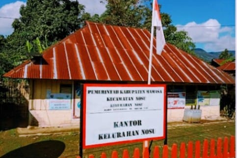 LURAH NOSU DI DUGA MANGKIR MASUK KANTOR SELAMA INI