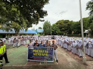 Kasat Lantas Polres Enrekang Pimpin POLANTAS Menyapa di Sekolah