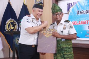 Lapas Tanjungbalai Lepas Pegawai Terbaik yang Memasuki Masa Purna Bakti