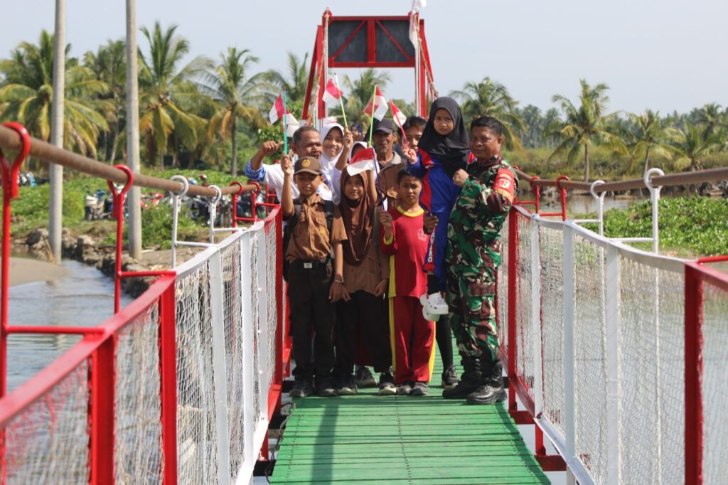 Tiada Lagi Nyawa yang Bertaruh di Arus Sungai: Jembatan Harapan Desa Bonda Akhirnya Berdiri Tegak
