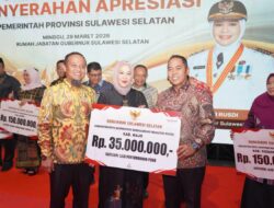 Pemkab Wajo Dapat Apresiasi dari Gubernur Sulsel, Raih Penghargaan Berprestasi dalam Laju Pertumbuhan PDRB