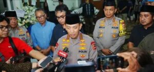 Kapolri Sampaikan Duka Cita atas Wafatnya Wapres ke-6 Try Sutrisno