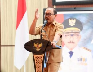 Jelang Idul Fitri, Gubernur Suhardi Duka Cairkan THR ASN Pemprov Sulbar