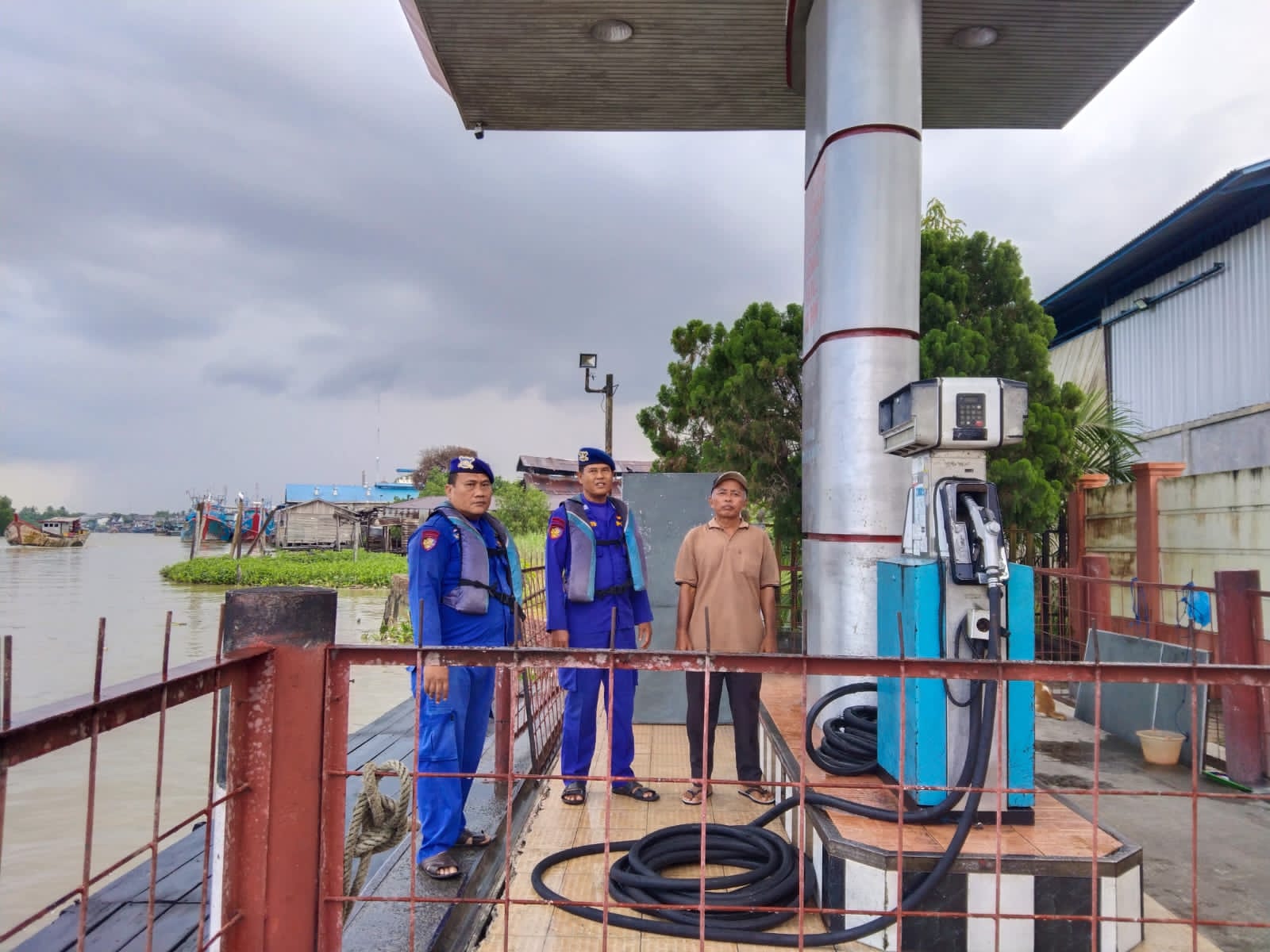 Kawal Hak Nelayan Kecil, Sat Polairud Polres Tanjung Balai Pantau Distribusi BBM Subsidi